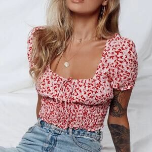 Motel Rocks Raquel Crop Top In Ditsy Butterfly Peach And Red size XS